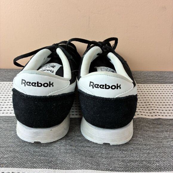 Reebok Classic Women's Sneakers Size US 7 Black White Athletic Shoes - Picture 4 of 7